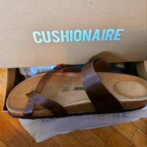 CUSHIONAIRE Women's Luna Cork footbed Sandal with +Comfort